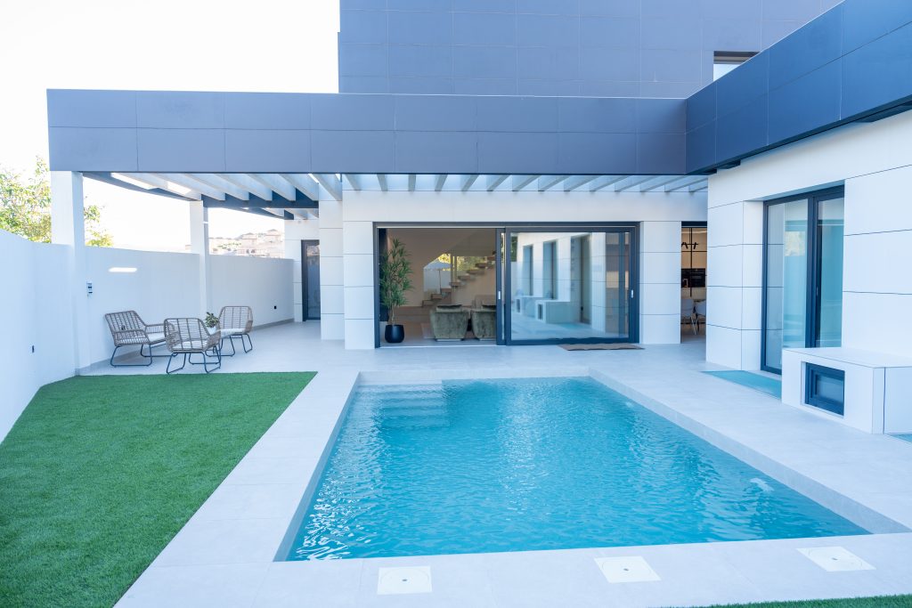47 Piscina